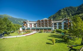 Hotel Das Gastein - ganzjährig inklusive Alpentherme - Sommersaison 2022 zusätzlich inklusive Gasteiner Bergbahnen